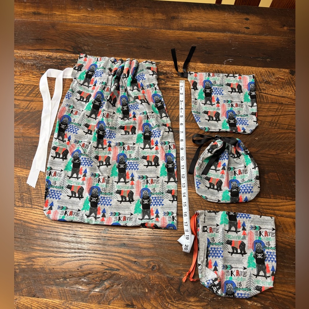 4 Handmade “Skateboarding Bears” Cotton Drawstring Gift Bags
